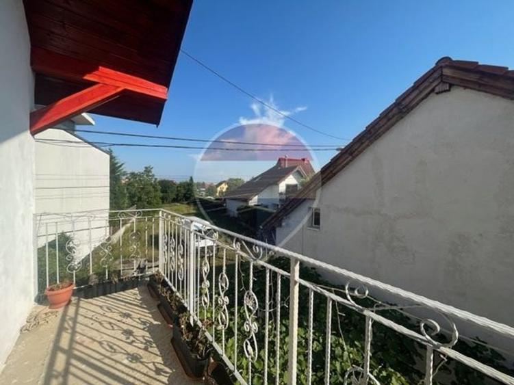 Duplex cu 4 camere cu Teren 350 Mp în Țiglari