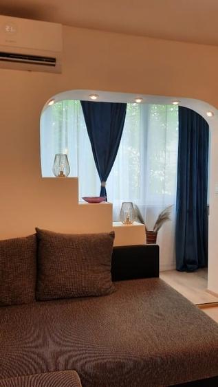 Apartament cu 2 camere semidecomandat, mobilat în Girocului