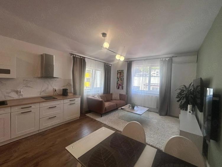 Apartament cu 2 camere semidecomandat în Florești