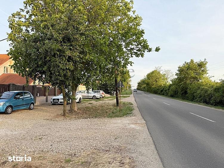 Teren de 600 mp, în Paleu