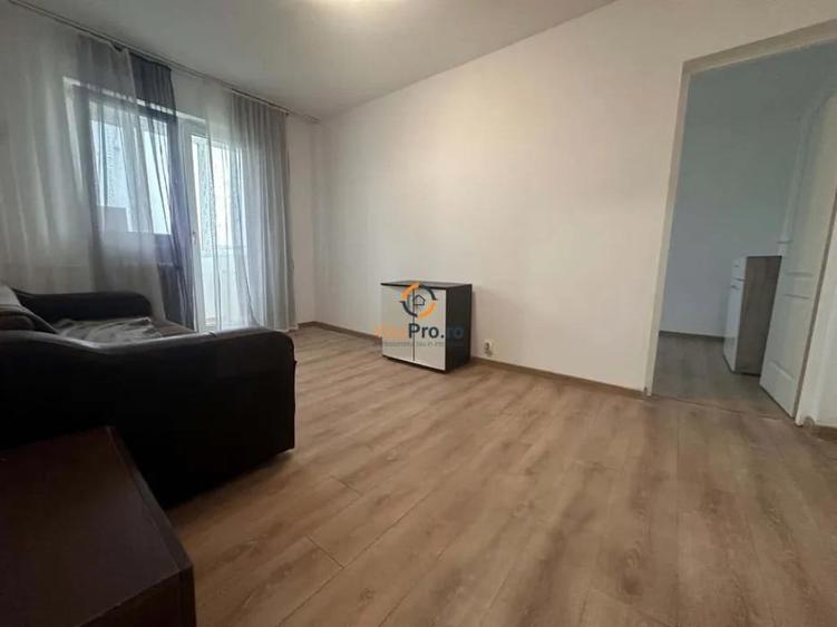 Apartament cu 2 camere semidecomandat în Șagului
