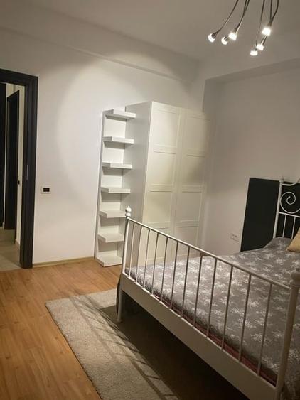 Apartament cu 2 camere decomandat, mobilat în Roșu