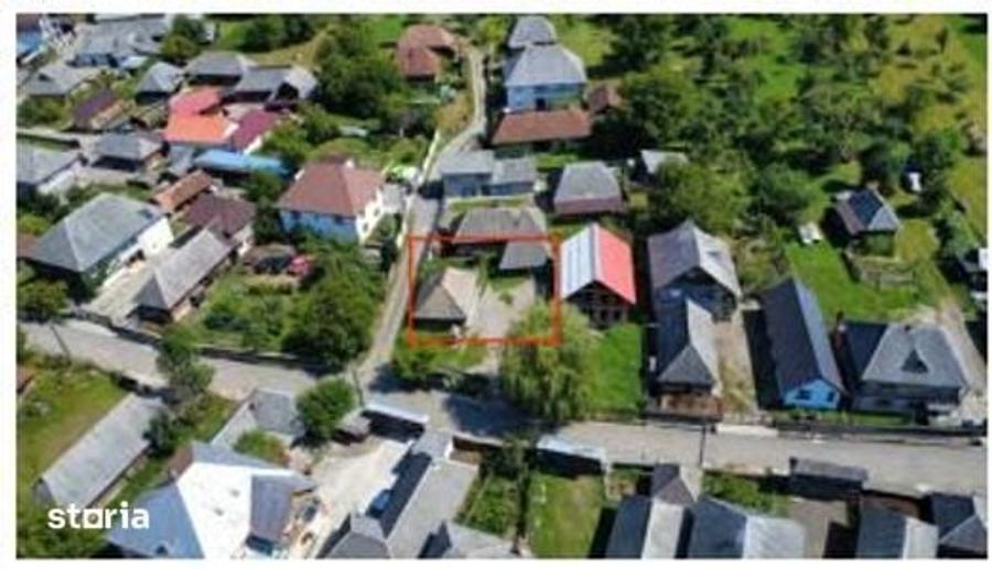 Casă cu 2 camere cu Teren 829 Mp în Călinești