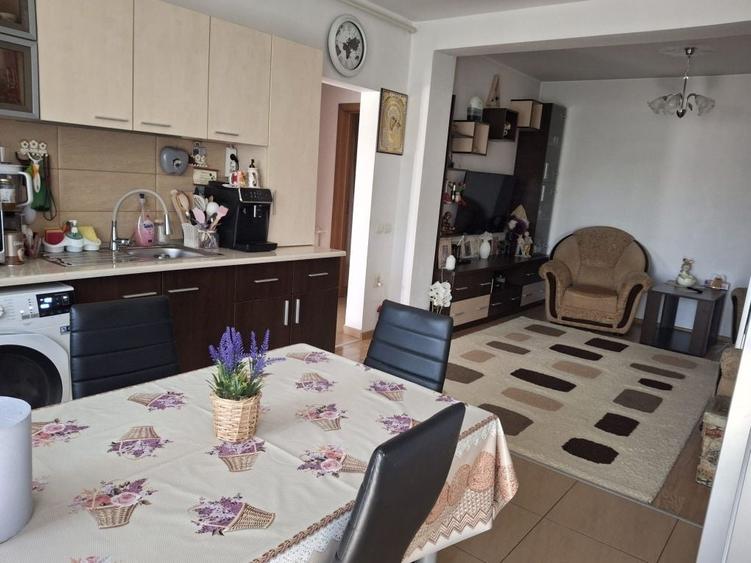 Apartament cu 2 camere în Dobroești