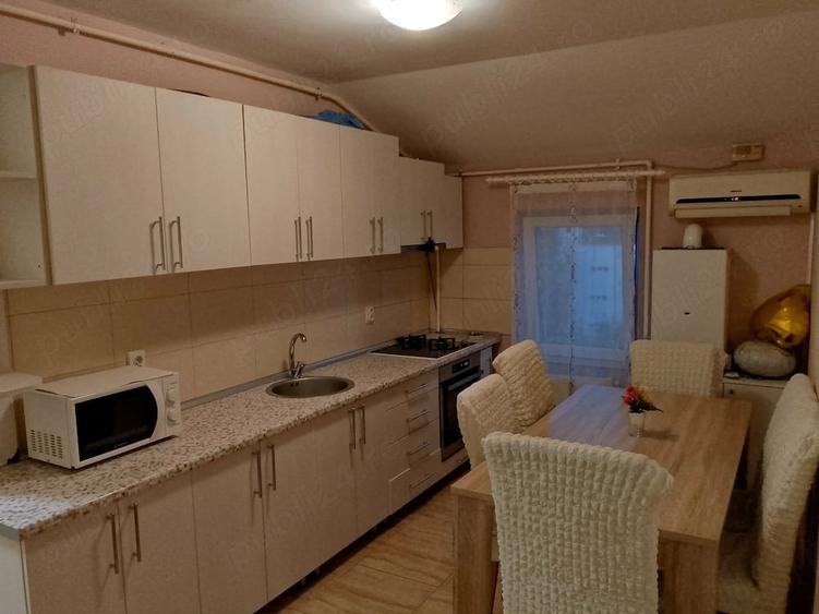 Apartament cu 2 camere decomandat în Dâmbovița