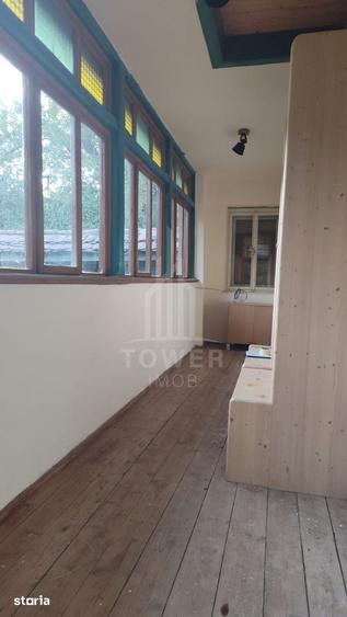 Casă cu 4 camere cu Teren 2343 Mp în Central
