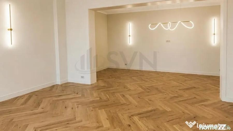Apartament cu 4 camere decomandat în Dacia