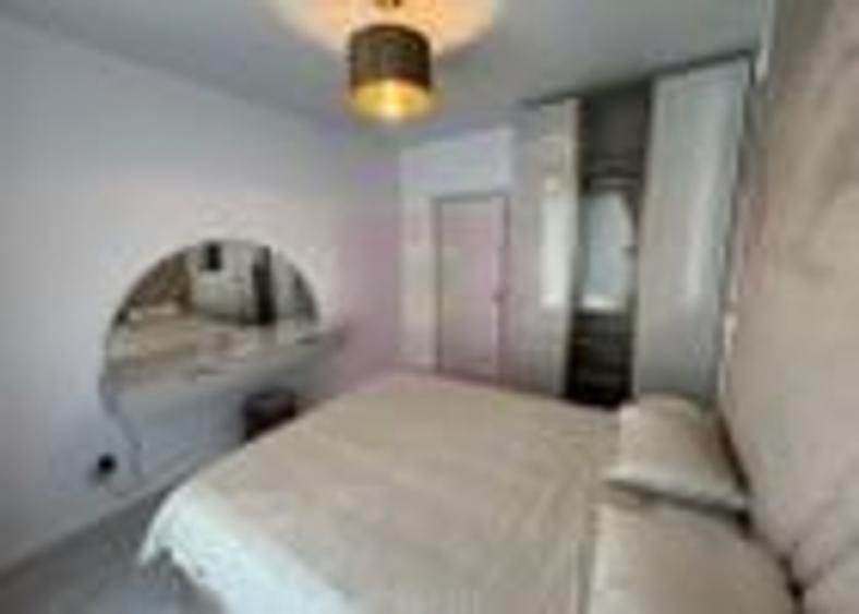 Apartament cu 3 camere decomandat, mobilat în Pipera