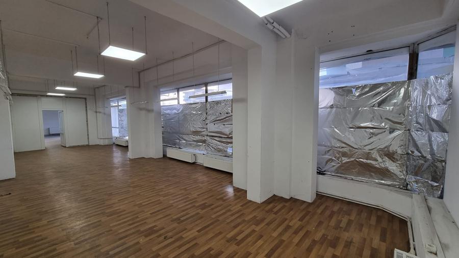 Spațiu comercial, de 450 mp, în Mărăști
