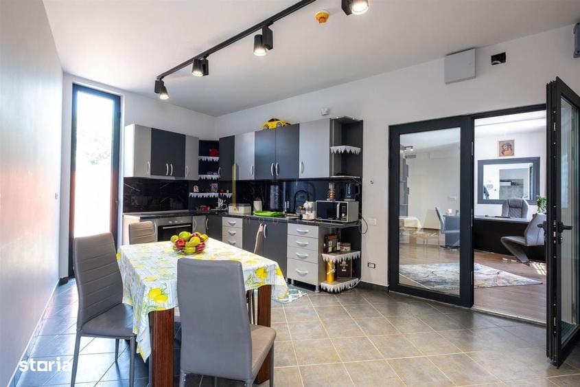 Casă cu 4 camere cu Teren 1608 Mp în Mărgineni