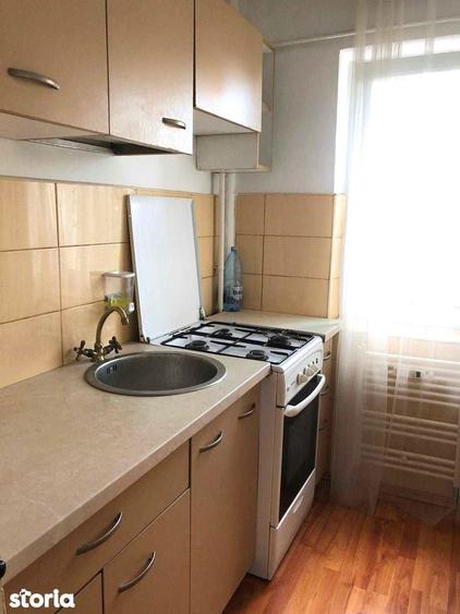 Apartament cu 3 camere, mobilat în Zimbru