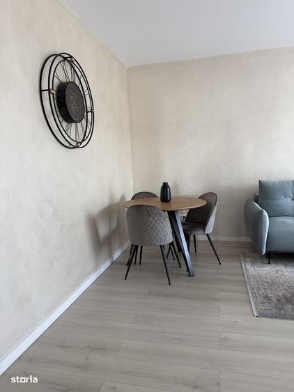 Apartament cu 3 camere decomandat în Drumul Taberei