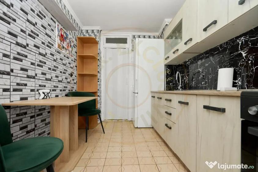 Apartament cu 3 camere decomandat, mobilat în Găvana