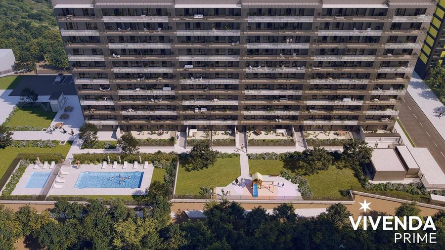 Apartament cu 3 camere decomandat în Titan