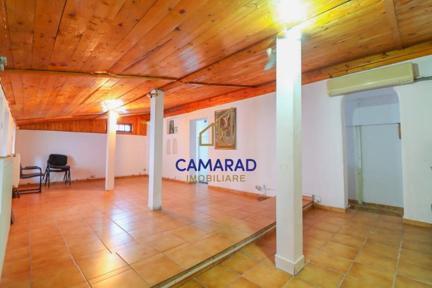 Casă individuală cu 5 camere cu Canalizare în Iancului
