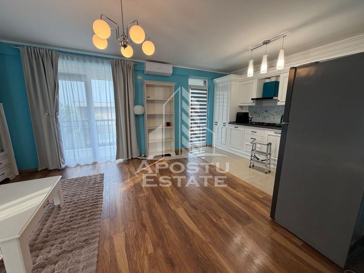 Apartament cu 3 camere decomandat în Aradului