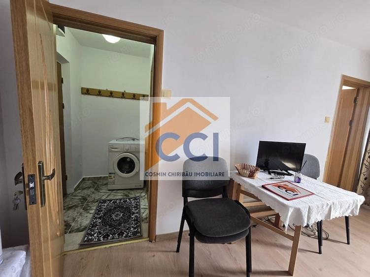 Garsonieră decomandată în Narcisa