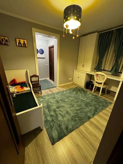 Casă cu 4 camere în Teleac