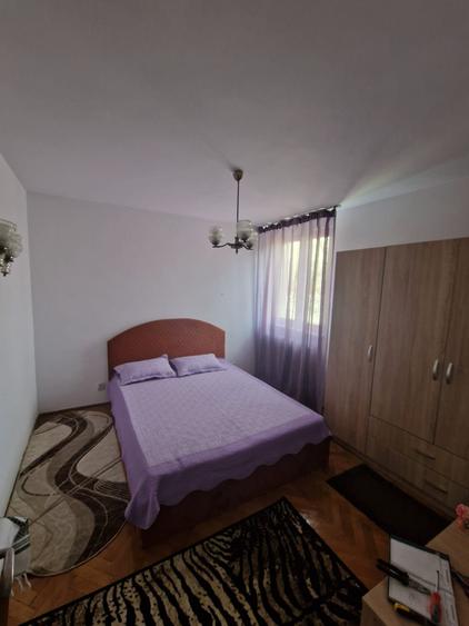 Apartament cu 3 camere în Dristor