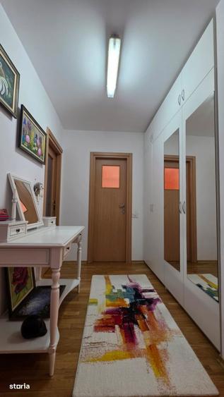 Apartament cu 3 camere decomandat în Frumoasa