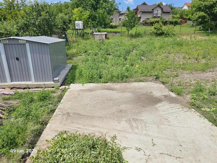 Teren Construcții intravilan de 800 mp, în Rediu