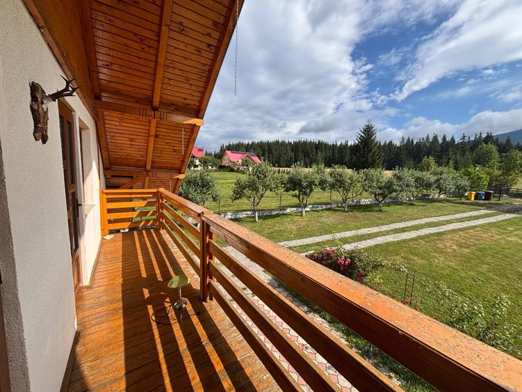 Casa la munte P+1 curte 1800mp si anexe la 10 km de Vatra Dornei - 10