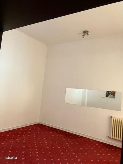 Casă cu 4 camere în Vatra Luminoasă