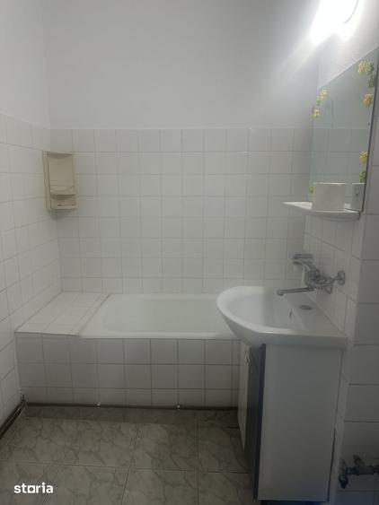 Apartament cu 2 camere decomandat în Ultracentral