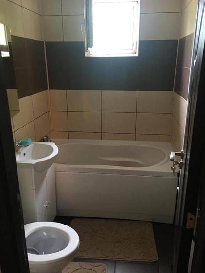 Garsonieră decomandată în Vărsătura