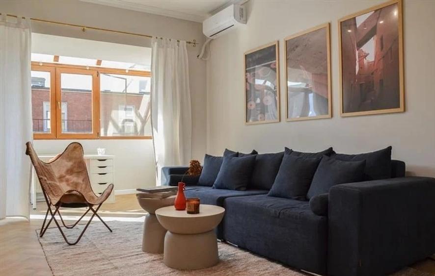 Apartament cu 2 camere decomandat în Universitate