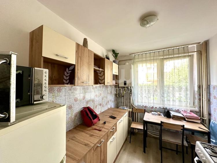 Apartament cu 3 camere decomandat, mobilat în Grigorescu