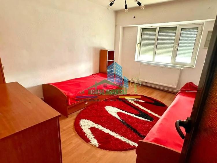Apartament cu 2 camere decomandat în Sud