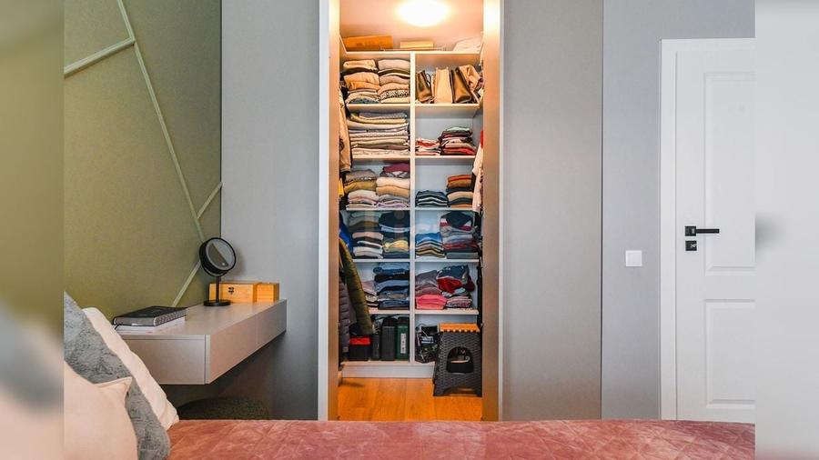 Apartament cu 3 camere semidecomandat, mobilat în Zorilor