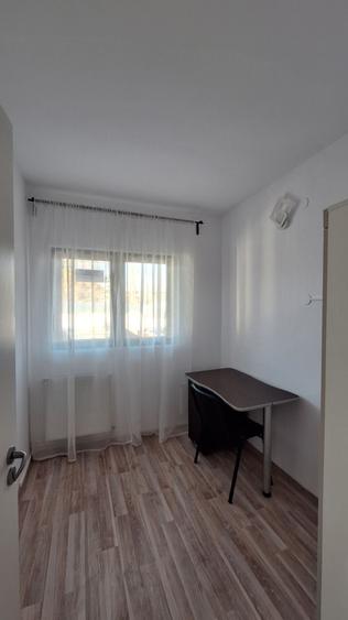 Casă cu 3 camere în Central