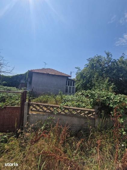 Teren de 765 mp, în Central