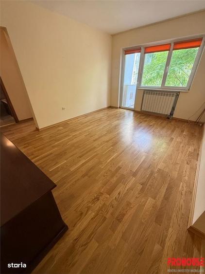 Apartament cu 4 camere în Ultracentral
