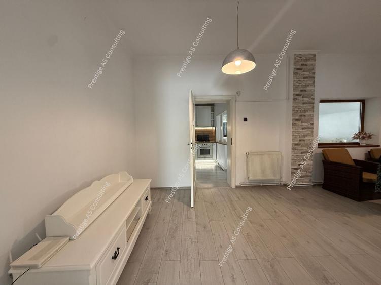 Spațiu comercial, de 120 mp, în Girocului
