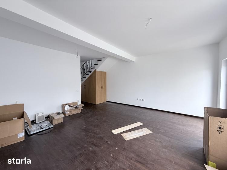 Casă cu 5 camere cu Teren 200 Mp în Central