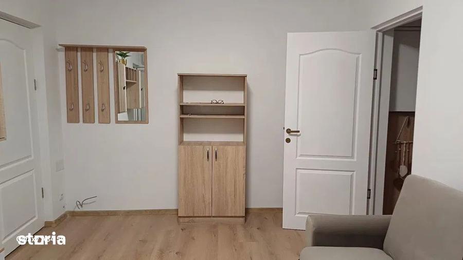 Apartament cu 2 camere semidecomandat, mobilat în Sălaj