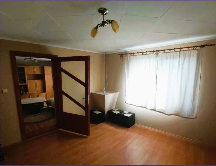 Casă cu 3 camere în Central