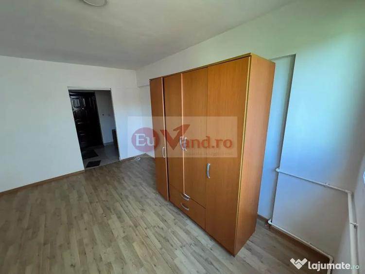 Garsonieră semidecomandată în Central