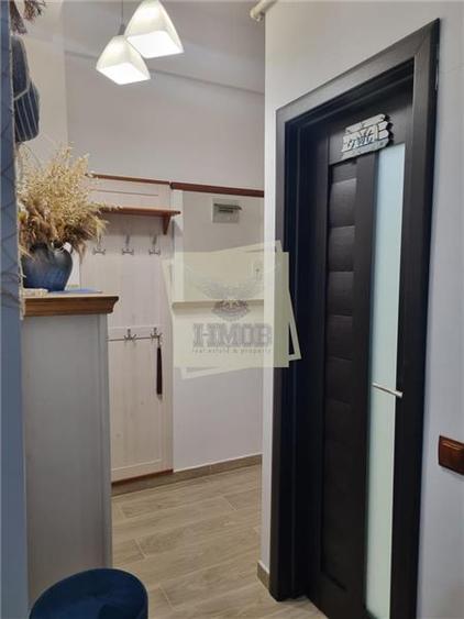 Apartament cu 3 camere decomandat, mobilat în Exterior Sud