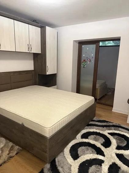 Apartament cu 2 camere decomandat în E3