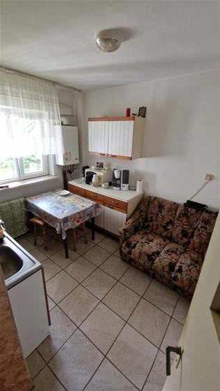 Apartament cu 2 camere decomandat în Metalurgie