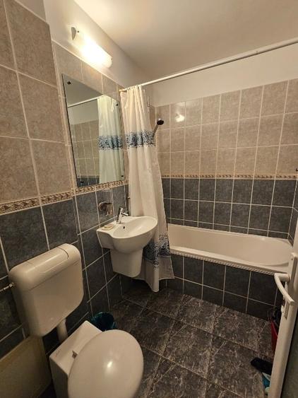 Apartament cu 2 camere semidecomandat, mobilat în Ștefan cel Mare