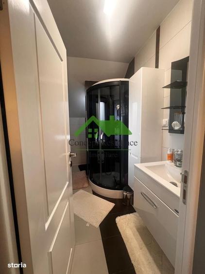 Casă cu 4 camere cu Teren 276 Mp în Central