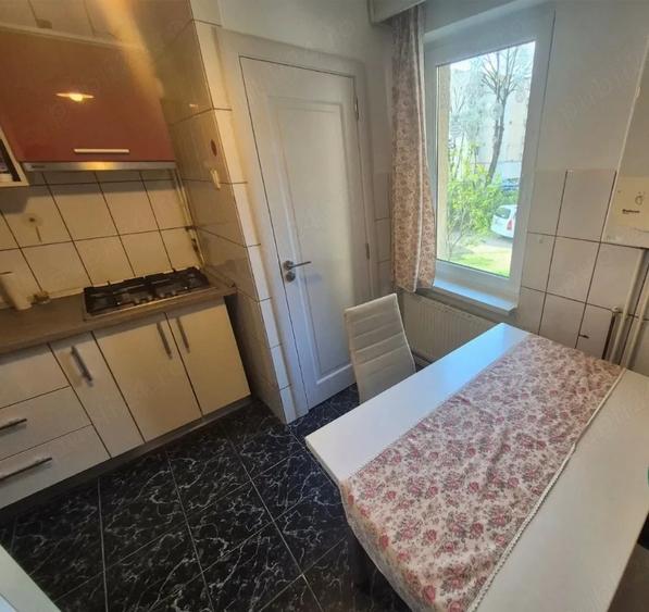 Apartament cu 3 camere decomandat, mobilat în Tudor Vladimirescu