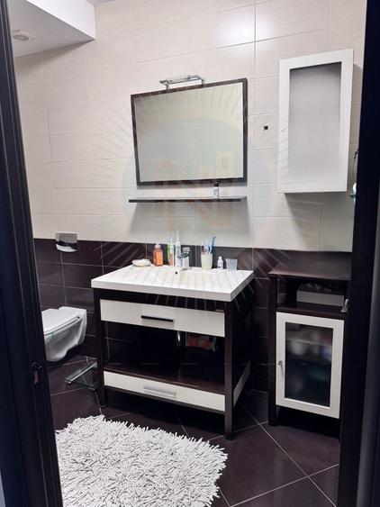 Apartament cu 3 camere decomandat în Herăstrău