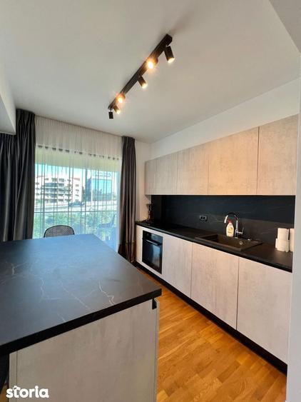Apartament cu 2 camere decomandat, mobilat în Băneasa