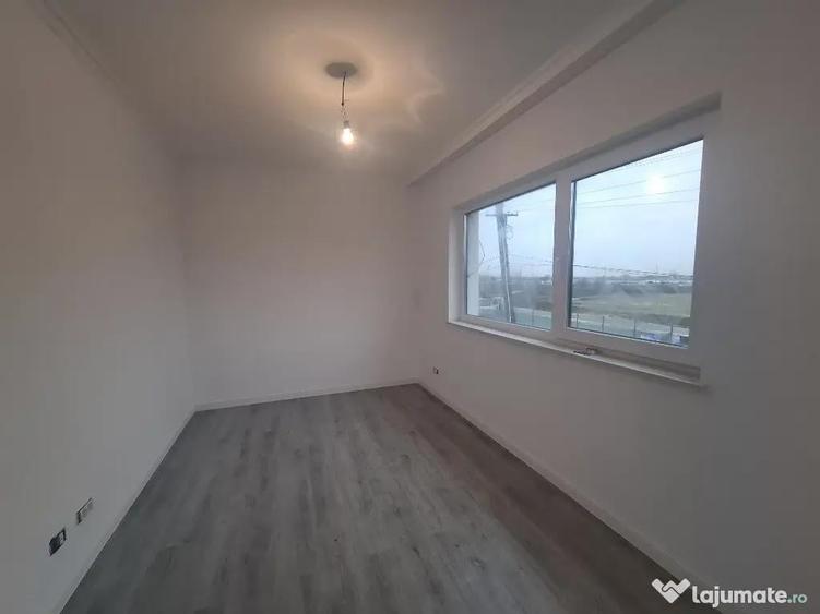 Casă cu 5 camere cu Teren 40 Mp în Gai